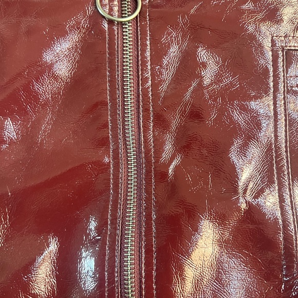 Beautiful maroon FAKE leather mini skirt - Picture 7 of 7